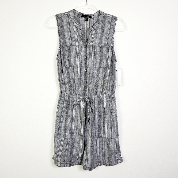 Kelly Renee Pants - KELLY RENEE LINEN BLEND SLEEVELESS ROMPER